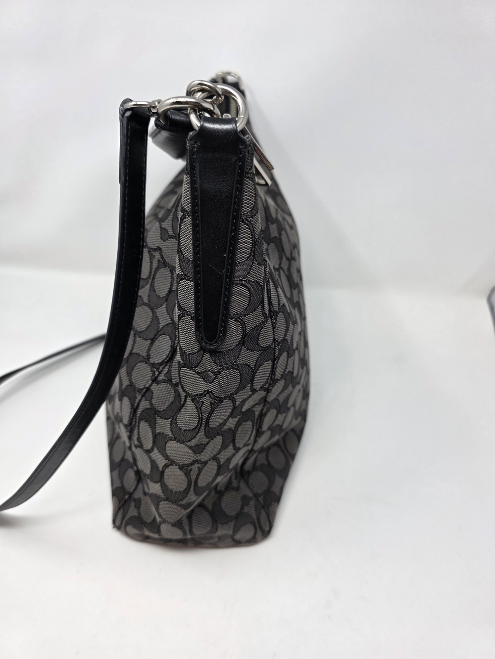 Coach Black Signature Jacquard Hobo Bag - Picture 3 of 8